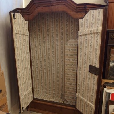 Riedlinger Eicheschrank um 1800